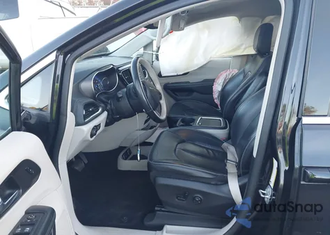 2020 Chrysler Pacifica Limited from USA, damaged, VIN 2C4RC1GG0LR284893